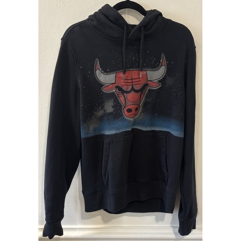 Chicago Bulls Hoodie NBA Sweatshirt Mens Medium M Black Space Graphic